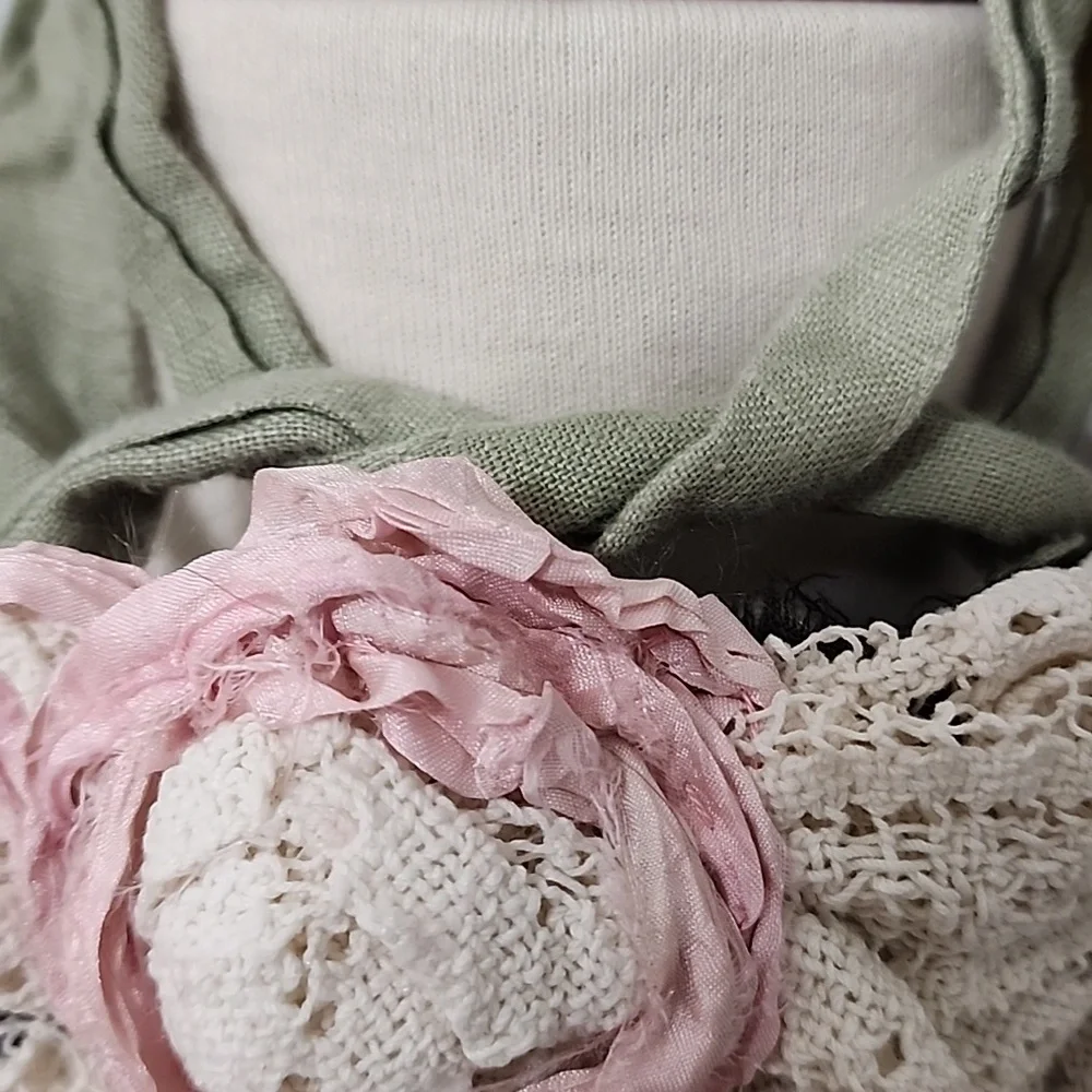 ♥️JABOT🩷 🌹👸🏼⚘️MOSSIE ANNA ARTISAN DESIGN NWT OOAK - Picture 7 of 10